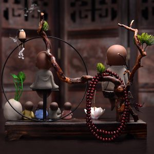 Thác trầm hương chú tiểu đẹp CD1060