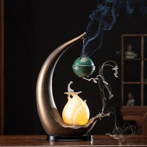 Mẫu thác khói trầm hương đẹp CD1085