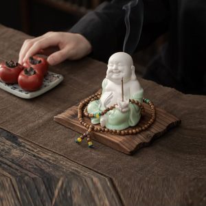 Thác khối trầm hương phật Di Lặc CD1180