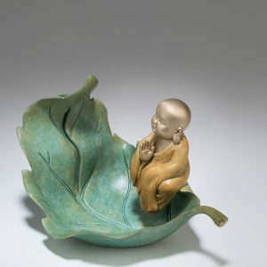 Thác khói trầm hương tượng Phật trên lá CD1054