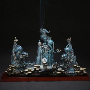 Tỳ hưu kết hợp lư trầm hương thác khói chảy ngược