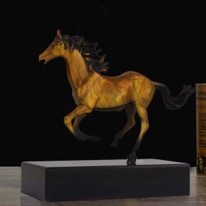 Tượng ngựa phong thủy đế đá CD18