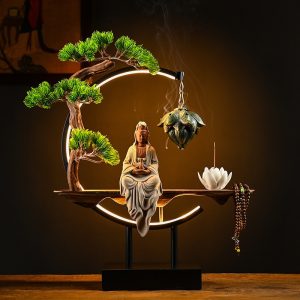 Thác khói trầm hương tượng Quan Âm phong thủy