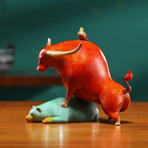 Tượng bò tót và gấu đối đầu để bàn CD590