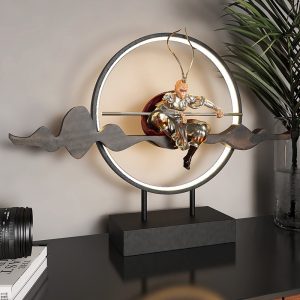 Tượng tôn ngộ không Đấu Chiến Thắng Phật để bàn