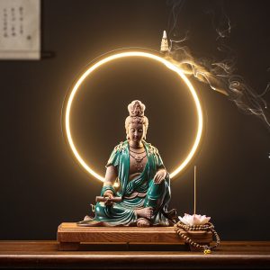 Thác khói trầm hương Phật Quan Âm cầm kinh