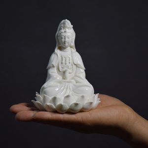 Tượng Quan Âm đặt taplo CD483