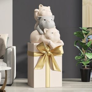 Tượng 3 chú mèo trên hộp quà CD1537