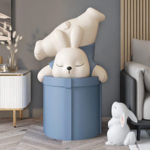 Tượng chú gấu ngủ trên hộp CD1479