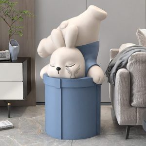 Tượng chú gấu ngủ trên hộp CD1479