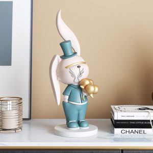 Tượng chú thỏ cầm hoa CD1473