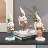 Tượng chú thỏ cầm hoa CD1473