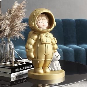 Tượng cô bé phi hành gia CD1414