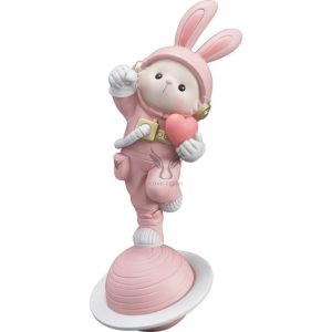 Tượng cô bé thỏ trên hành tinh CD1466