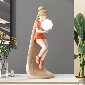 Tượng cô gái ôm bóng đẹp CD1431