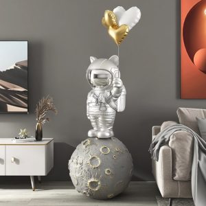 Tượng phi hành gia trên hành tinh mới nhất CD1514