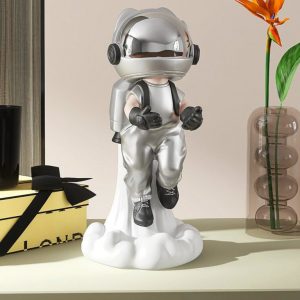 Tượng phi hành gia trên tên lửa CD1467