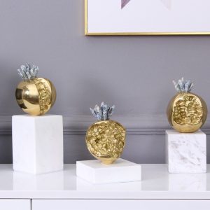 Đồ để bàn bộ ba quả lựa bằng đồng CD83