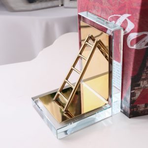 Bộ chặn sách decor hình chiếc thang CD553