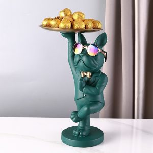 Tượng decor chó nhỏ bưng khay CD440