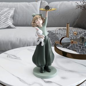 Tượng decor cô gái bưng khay để cạnh sofa phòng khách đẹp mắt CD403
