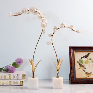 Decor phòng khách cành hoa mận bằng gốm CD131