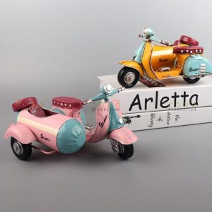 Đồ decor vintage cổ điển vespa ba bánh