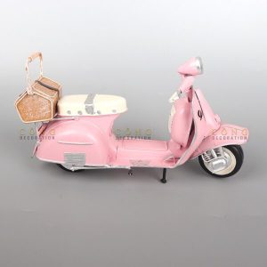 Mô hình vespa cổ trang trí bàn học