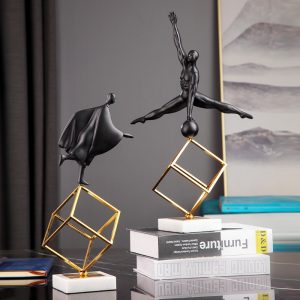 Decor phòng khách Tượng nghệ sĩ xiếc CD123