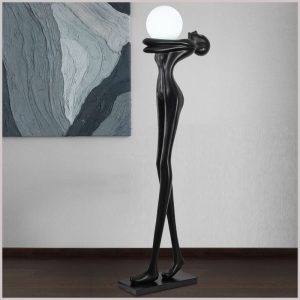 Tượng decor nghệ thuật ôm đèn CD478