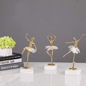 Nghệ sĩ múa ballet trang trí kệ tivi CD158